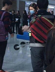 张艺兴行程爆料视频大全,多部作品并行，精彩不断